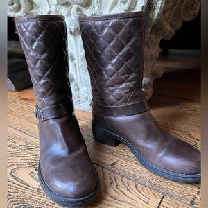 Aquatalia Quilted Leather Moto Boots Size 7.5 Made in Italy